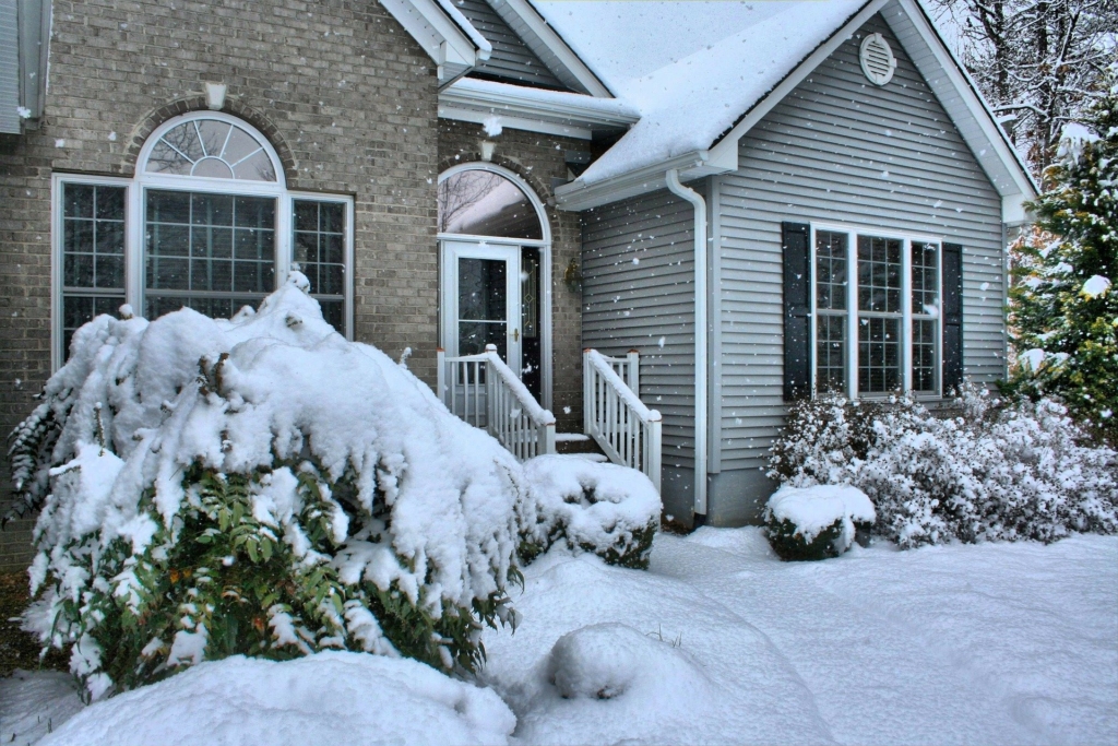 Spot Signs of Roof Damage During Winter (1) Lake Orion Roofing, Inc.
